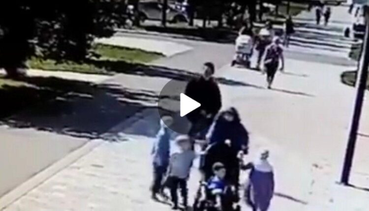 photo 2020 07 08 15 30 46 750x430 1 - شاهد بالفيديو.. الشاب الذي ركـ.ـل المرأة المسـ.ـلمة في روسيا أمام أطـ.ـفالها تحت الأقدام
