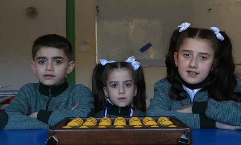 YU67 - بالفيديو والصور ..ثلاثة إخوة سوريين يحصلون على المرتبة الأولى في مسابقة عالمية
