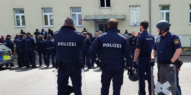 عن ملابسات مقتل 5 أفراد من عائلة واحدة في برلين 660x330 - الكشف عن لغـ.ـز مقـ.ـتـ.ـل 5 أفراد من عائلة واحدة في المانيا قبل يومين