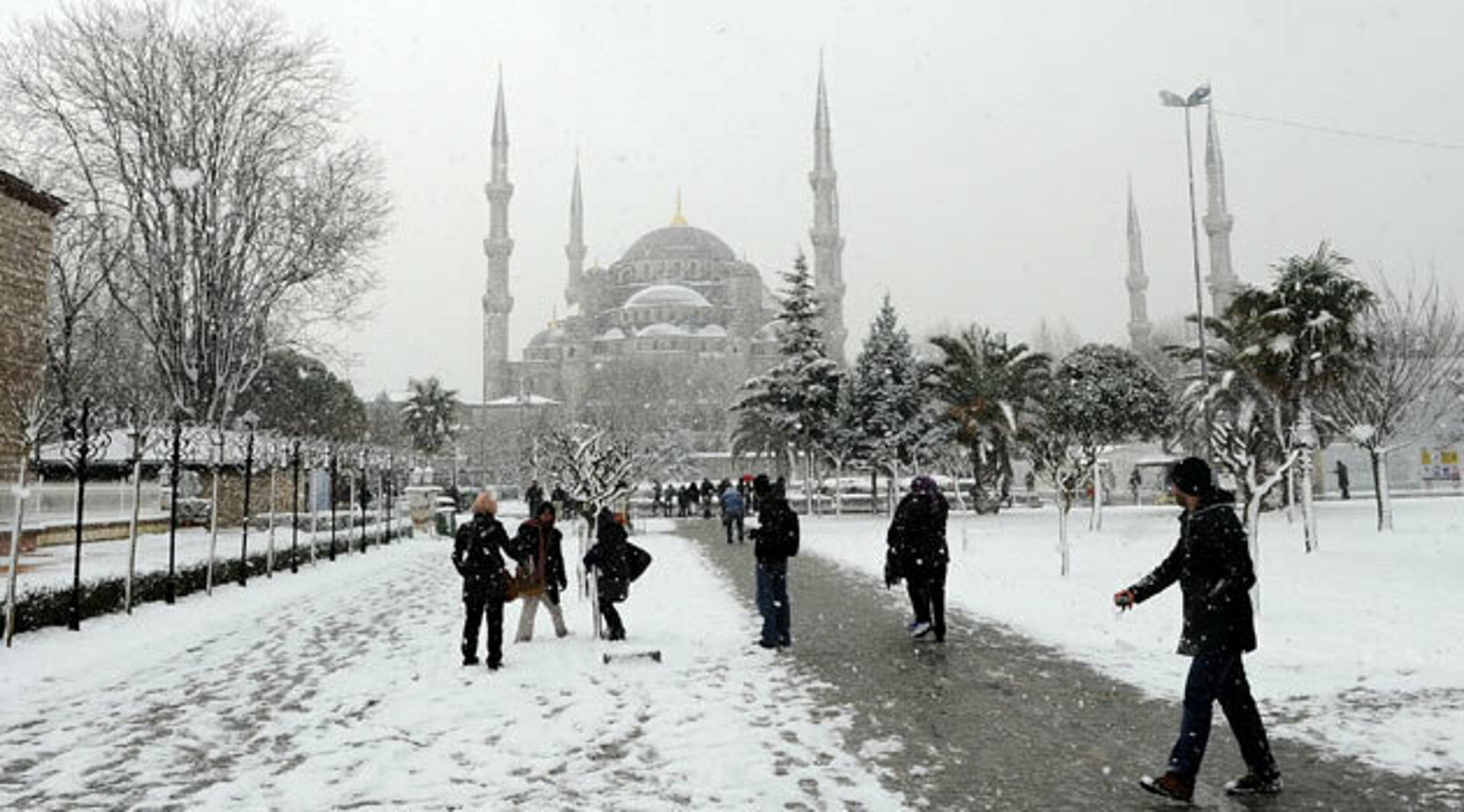 إسطنبول - عاصفة ثلجية قادمة وستغطي معظم الولايات التركية خلال ايام الاسبوع القادم ( شاهد خرائط الطقس)