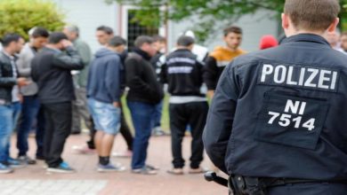 talb ljw 390x220 - عاجل : الشرطة الألمانية تعتقل 19 شخص سوري وترحل 3 منهم .. اليك التفاصيل ￼