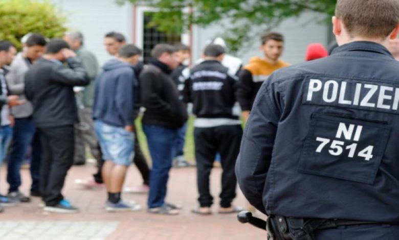 عاجل : الشرطة الألمانية تعتقل 19 شخص سوري وترحل 3 منهم .. اليك التفاصيل  talb ljw 780x470 - عاجل : الشرطة الألمانية تعتقل 19 شخص سوري وترحل 3 منهم .. اليك التفاصيل 