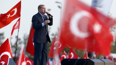 2 2 390x220 - بعد انهيار الليرة التركية اجراء عاجل قريب جدا من الرئيس "أردوغان " وسط فرحة عارمة بين المواطنين
