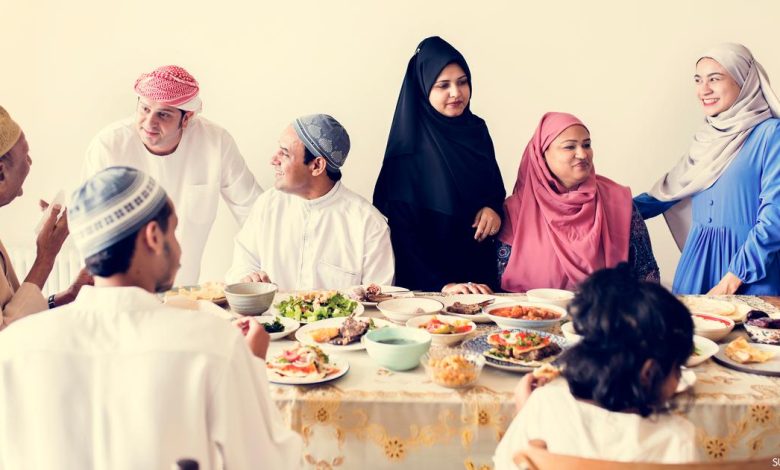 تجمع العائلة في رمضان 1 780x470 - زوجة تدعو الله مع أولادها وتتحقق حلمها !!!!