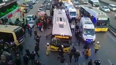 63dbda754e3fe022942700c1 390x220 - عاجل : شاهد بالفيديو قتلى وجرحى بعد دخول حافلة تابعة لبلدية اسطنبول الكبرى في موقف انتظار الركاب