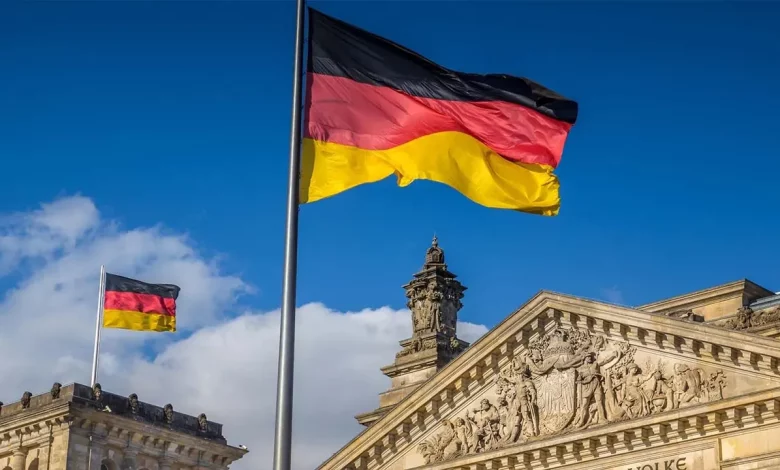 عاجل : المانيا بحاجة لـ 6 ملايين وظيفة والاولوية للمقيمين في تركيا .. اليك كافة التفاصيل والشروط alman hukumeti 400 bin turk vatanda czcJ cover 1 780x470 - عاجل : المانيا بحاجة لـ 6 ملايين وظيفة والاولوية للمقيمين في تركيا .. اليك كافة التفاصيل والشروط