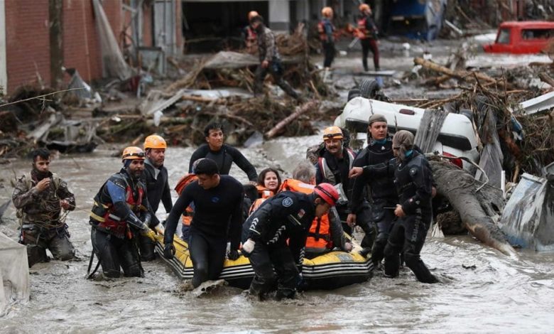 Doc P 450433 638144682945532700 780x470 - شاهد فيضانات تجتاج مدينة شانلي اورفا التركية في مشهد مرعب وكأنها تسونامي و عدد كبير من الضحايا