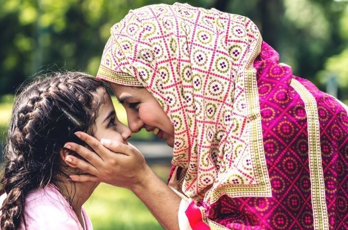 قصة أمي تطلب الملح والماء من جارتنا الارملة أرضي أمي إليك هذه النصائح المفيدة 710x470 - قصة أمي تطلب الملح والماء من جارتنا الارملة