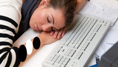 2a73e752 d9d6 48b6 b7fa c8911b1e0bad 390x220 - أسباب تشعرك بالرغبة في النوم باستمرار